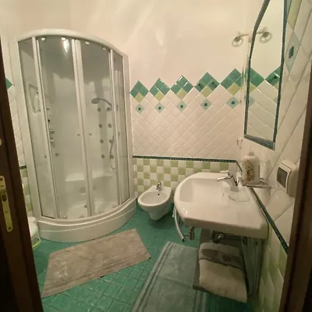 Bed and breakfast Gr Ali Terme