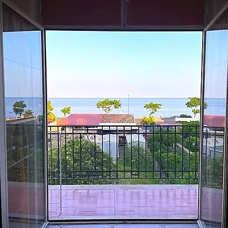 Gr Bed and breakfast Ali Terme