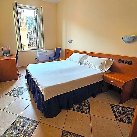 Gr Bed and breakfast Ali Terme